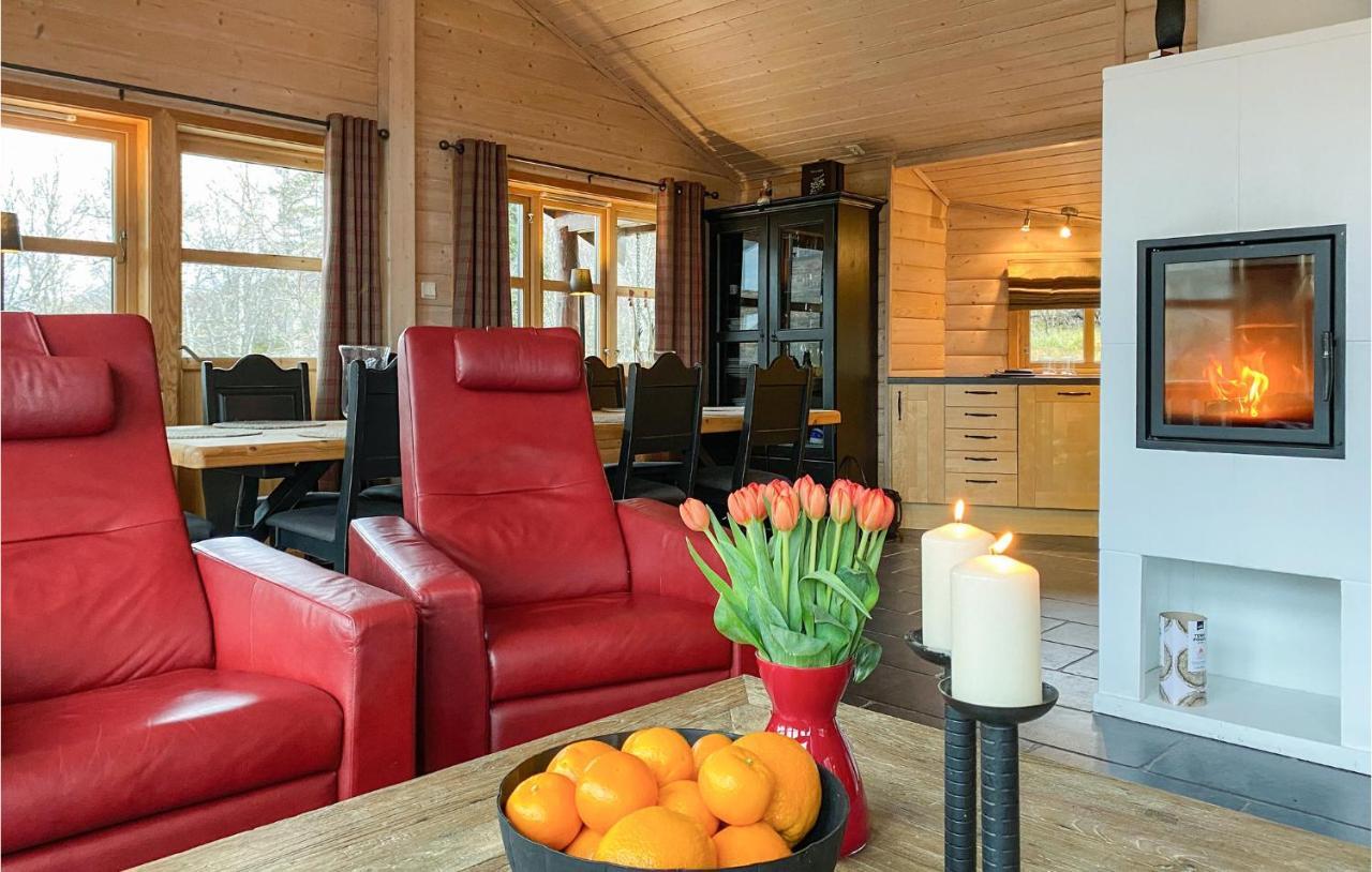 Nice Home In Straumgjerde With Wifi Brunstad Bagian luar foto