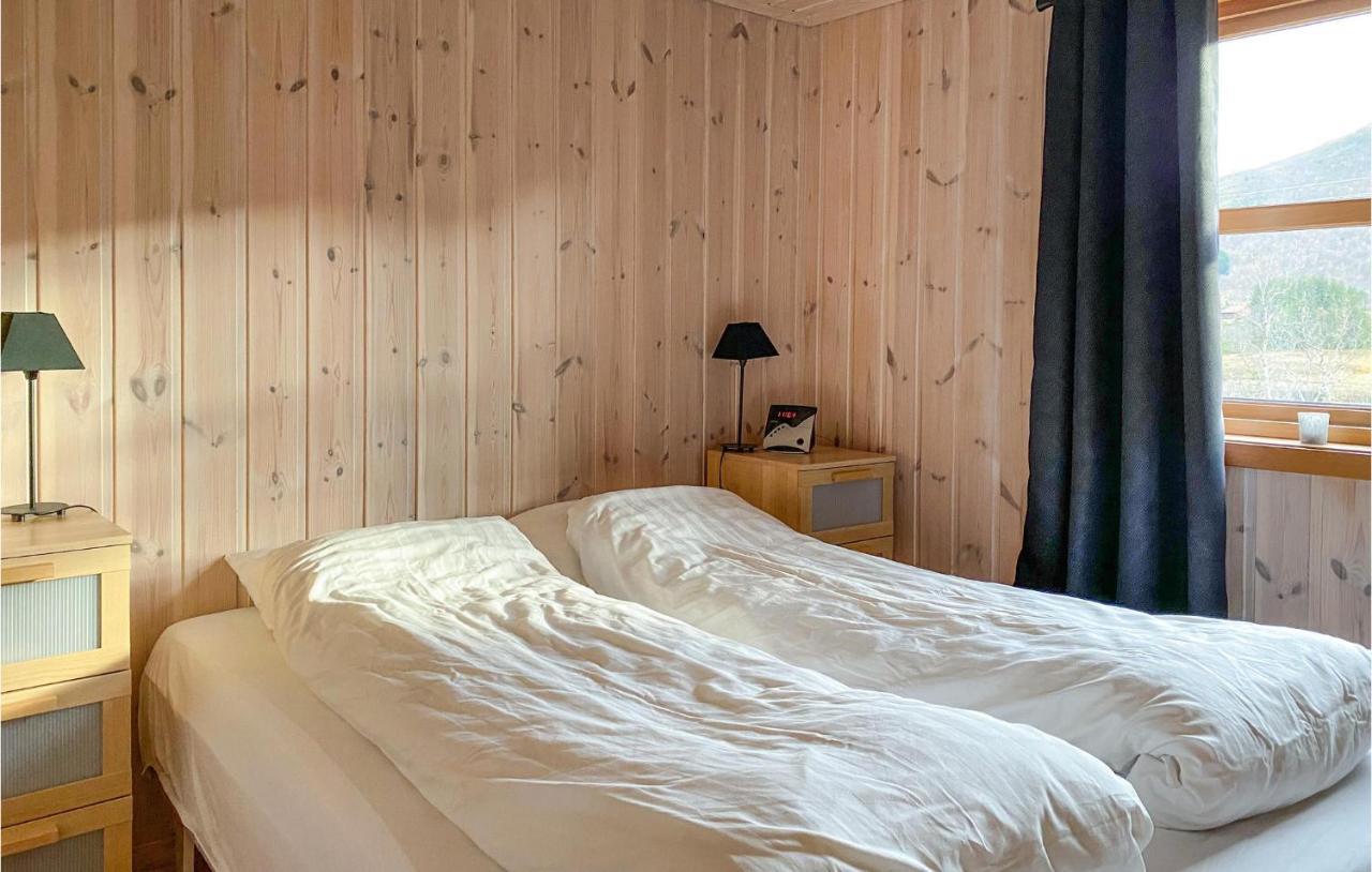 Nice Home In Straumgjerde With Wifi Brunstad Bagian luar foto
