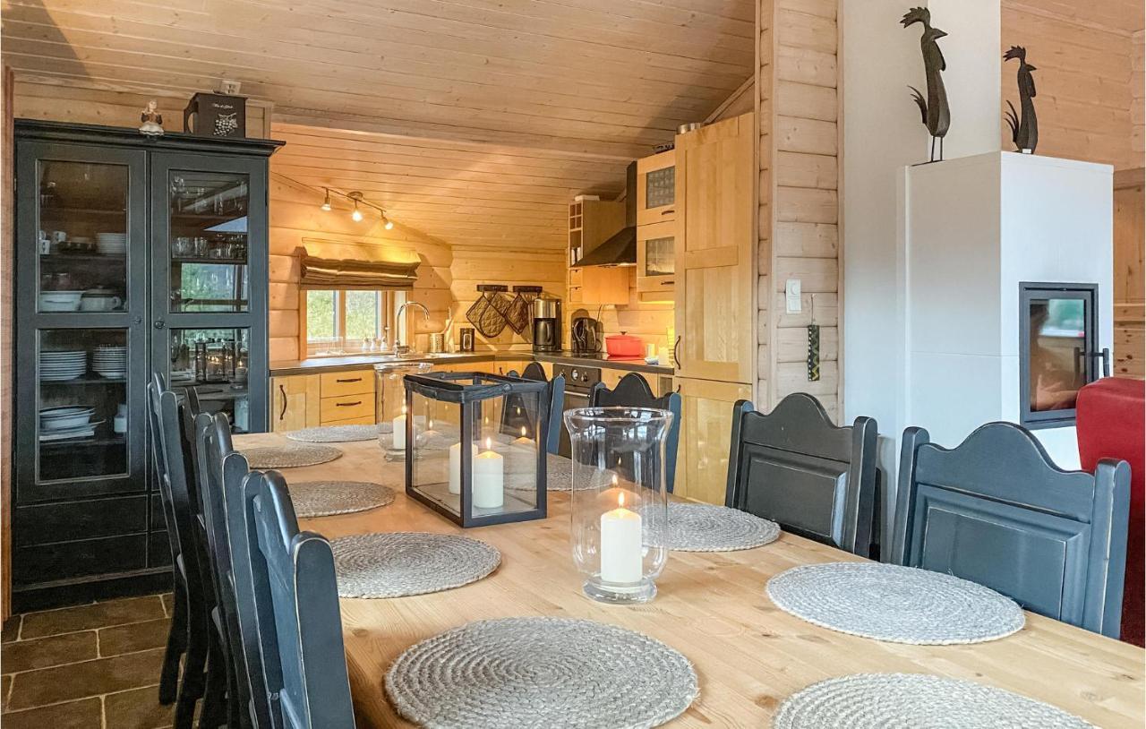 Nice Home In Straumgjerde With Wifi Brunstad Bagian luar foto
